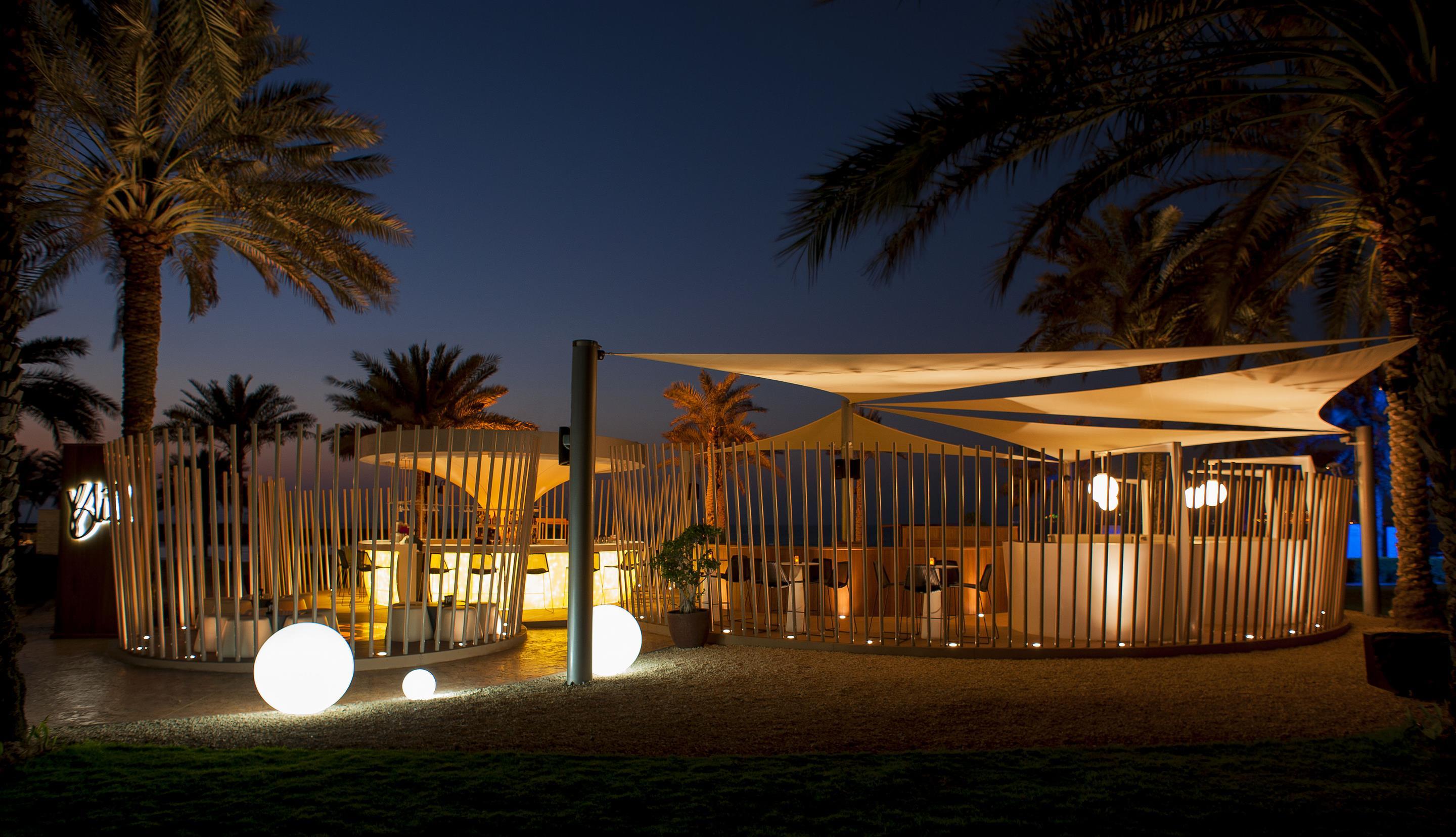 Sheraton Jumeirah Beach Resort Дубай Екстериор снимка